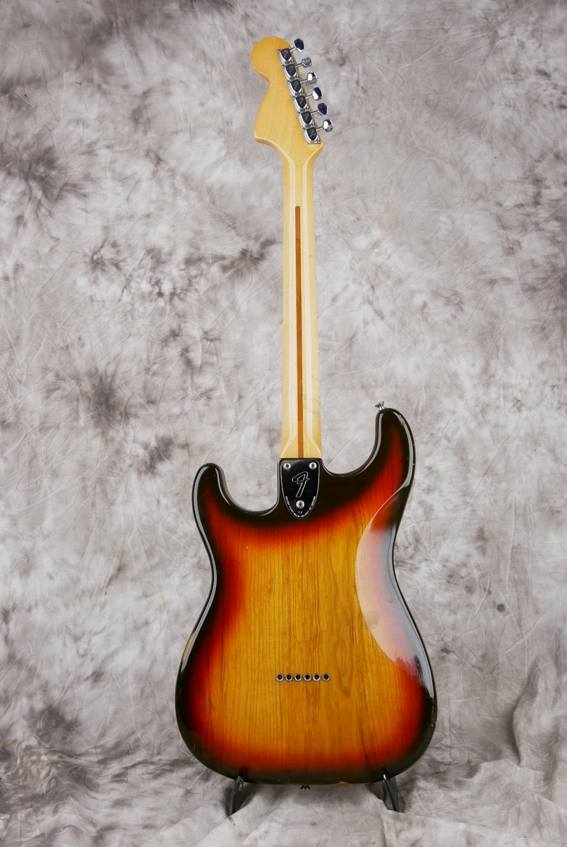 Fender-Stratocaster-1980-hardtail-sunburst-003.JPG