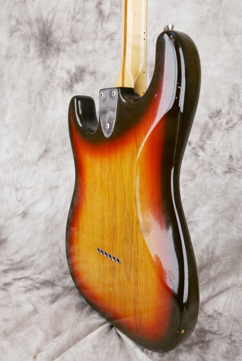 Fender-Stratocaster-1980-hardtail-sunburst-008.JPG