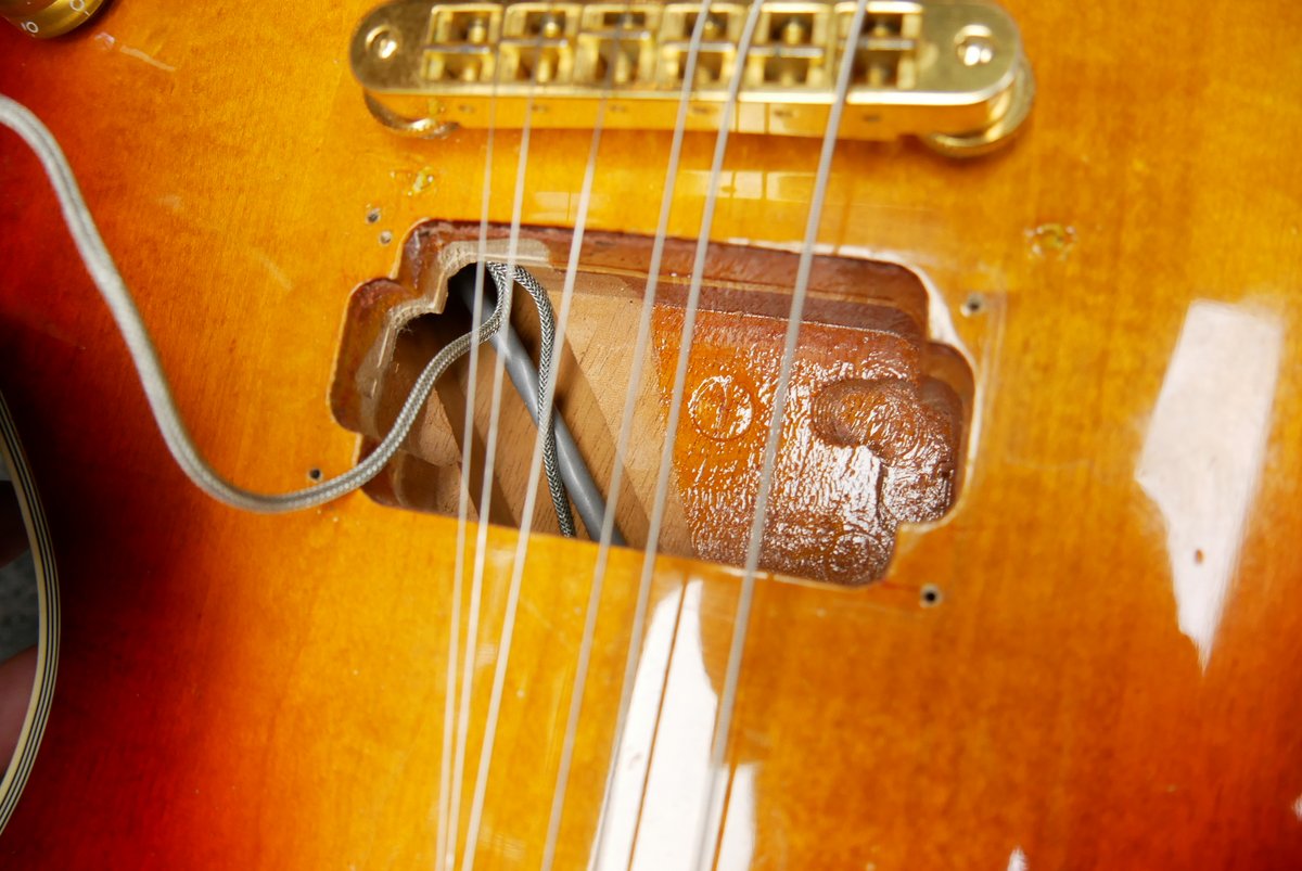 Gibson-Les-Paul-Custom-1987-cherryburst-018.JPG