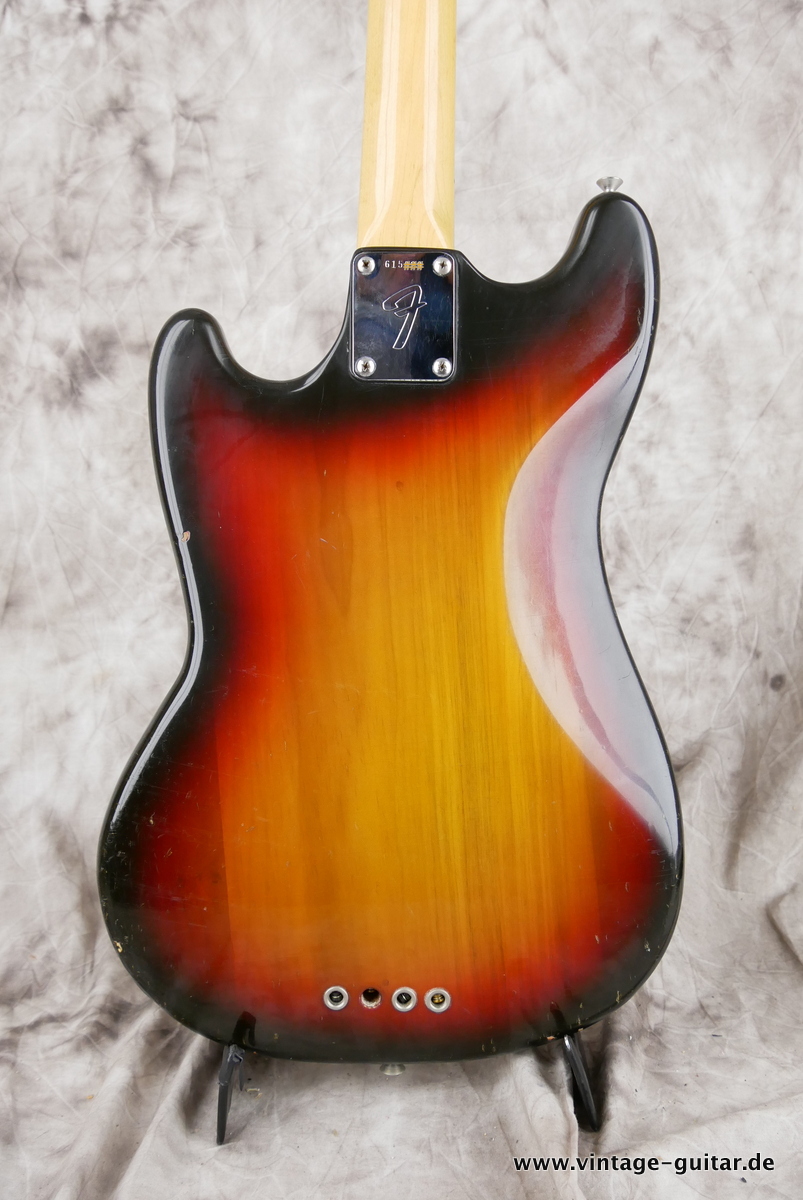 Fender_Mustang_Bass_sunburst_1975-004.JPG