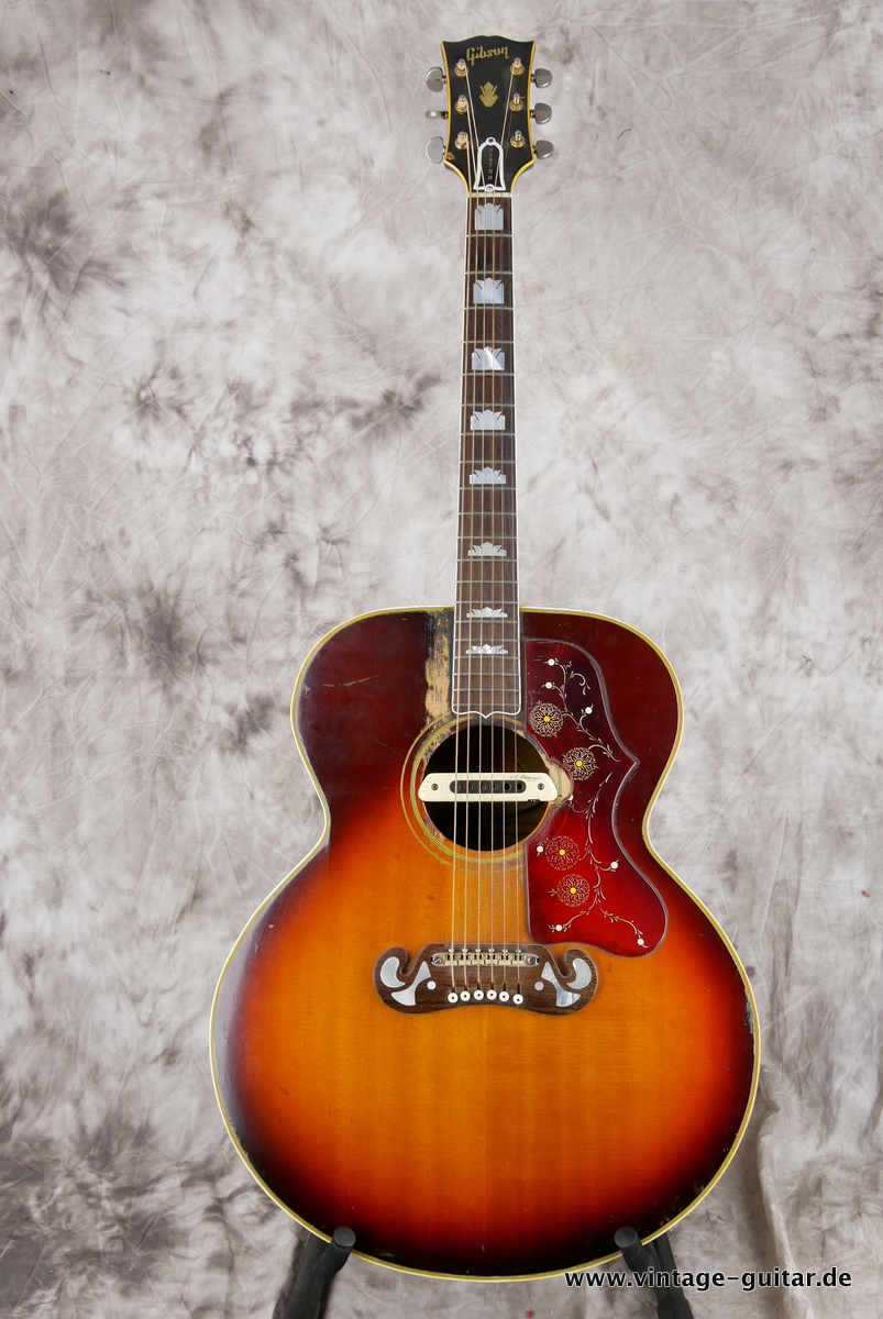 Gibson_SJ_200_sunburst_1965-001.JPG