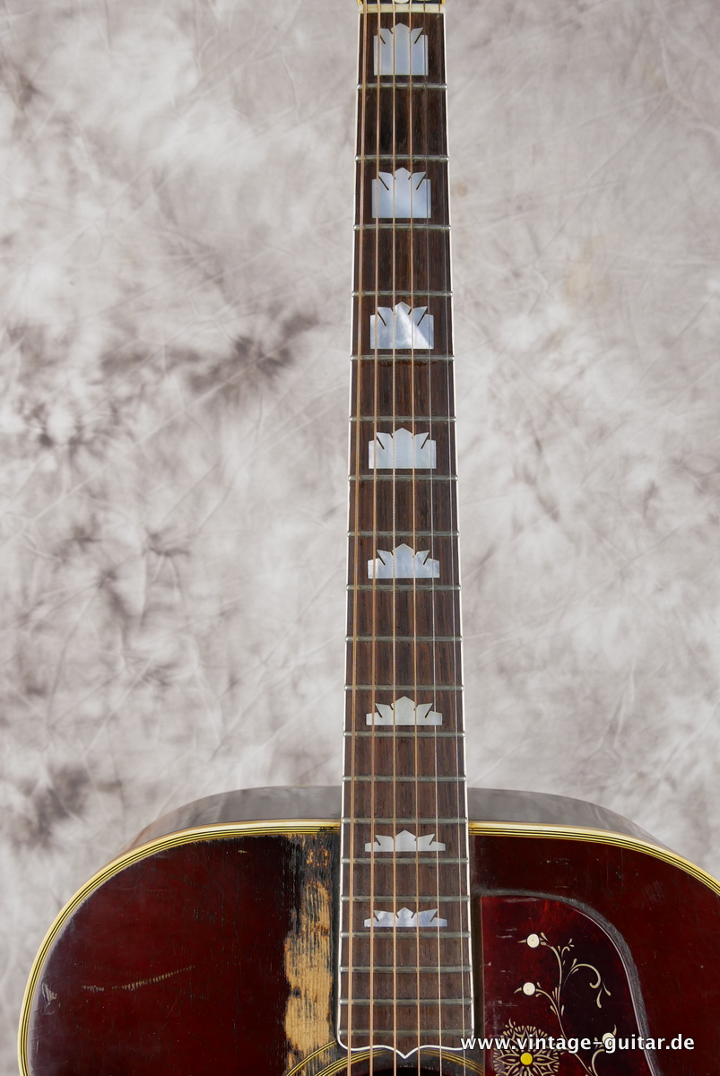 Gibson_SJ_200_sunburst_1965-011.JPG