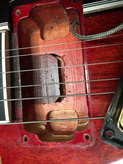 img/vintage/4052/Gibson_ES_355_water_melone_red_1962-022.JPG