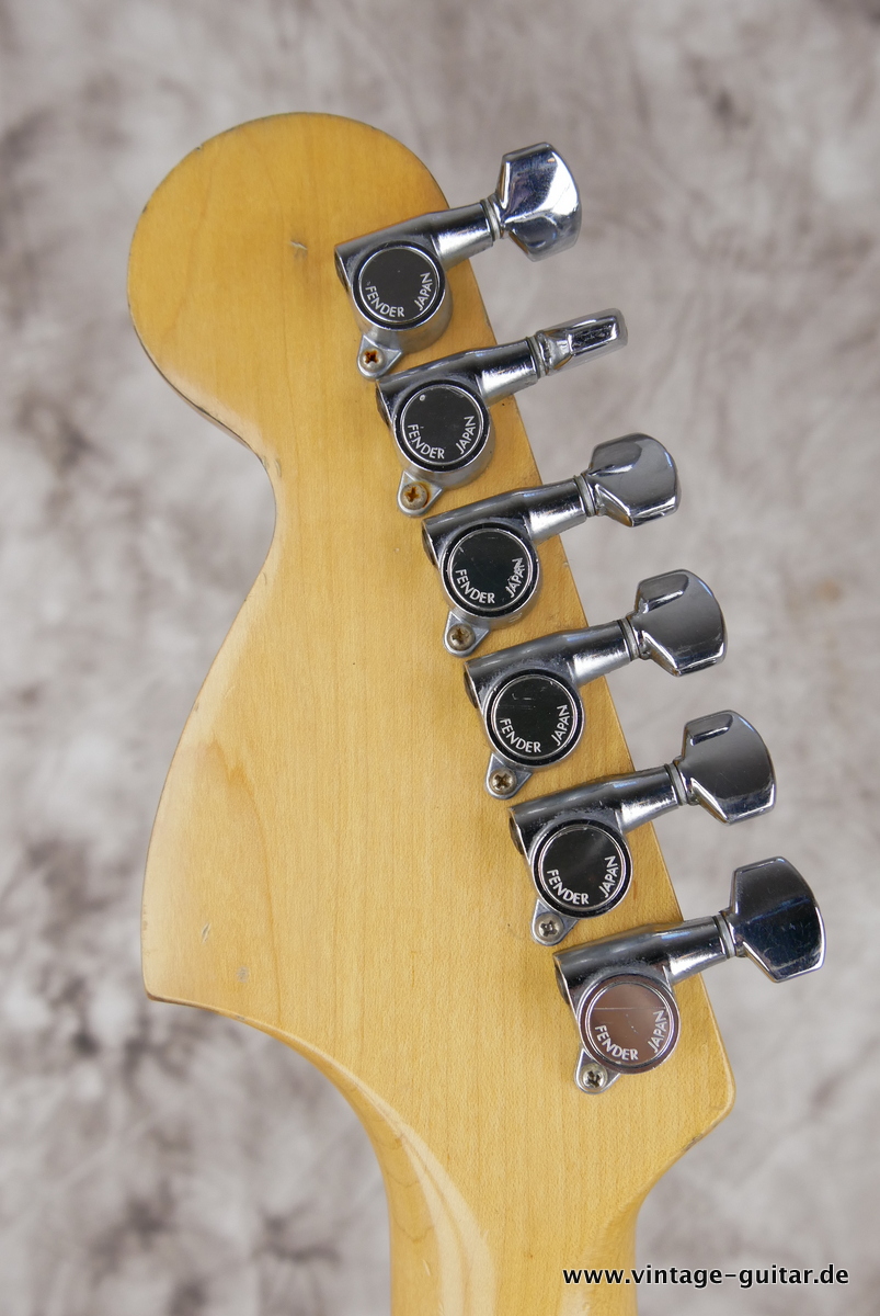 img/vintage/4054/Fender_Squier_Stratocaster_olympic_white_1985-010.JPG