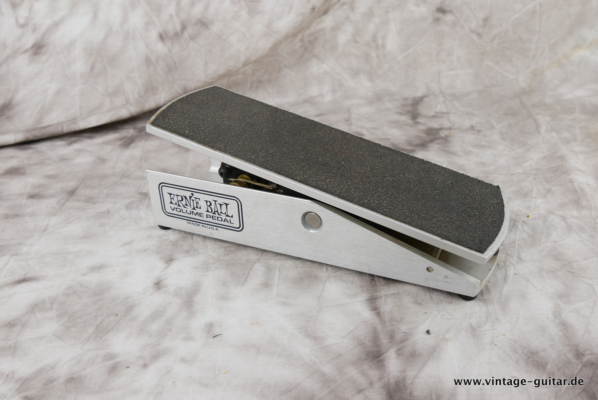 Ernie_Ball_Volume_Pedal_1990-002.JPG