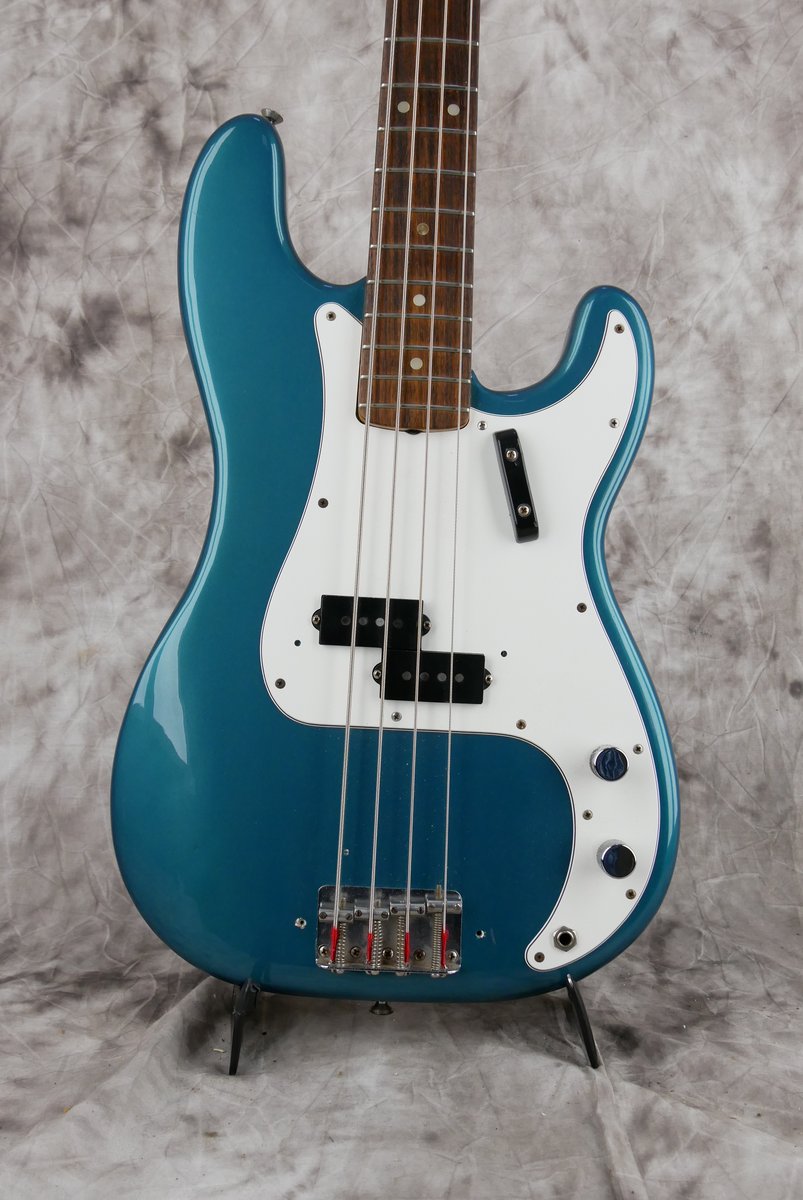 Fender-Precision-Bass-1971-oecean-turquoise-blue-002.JPG
