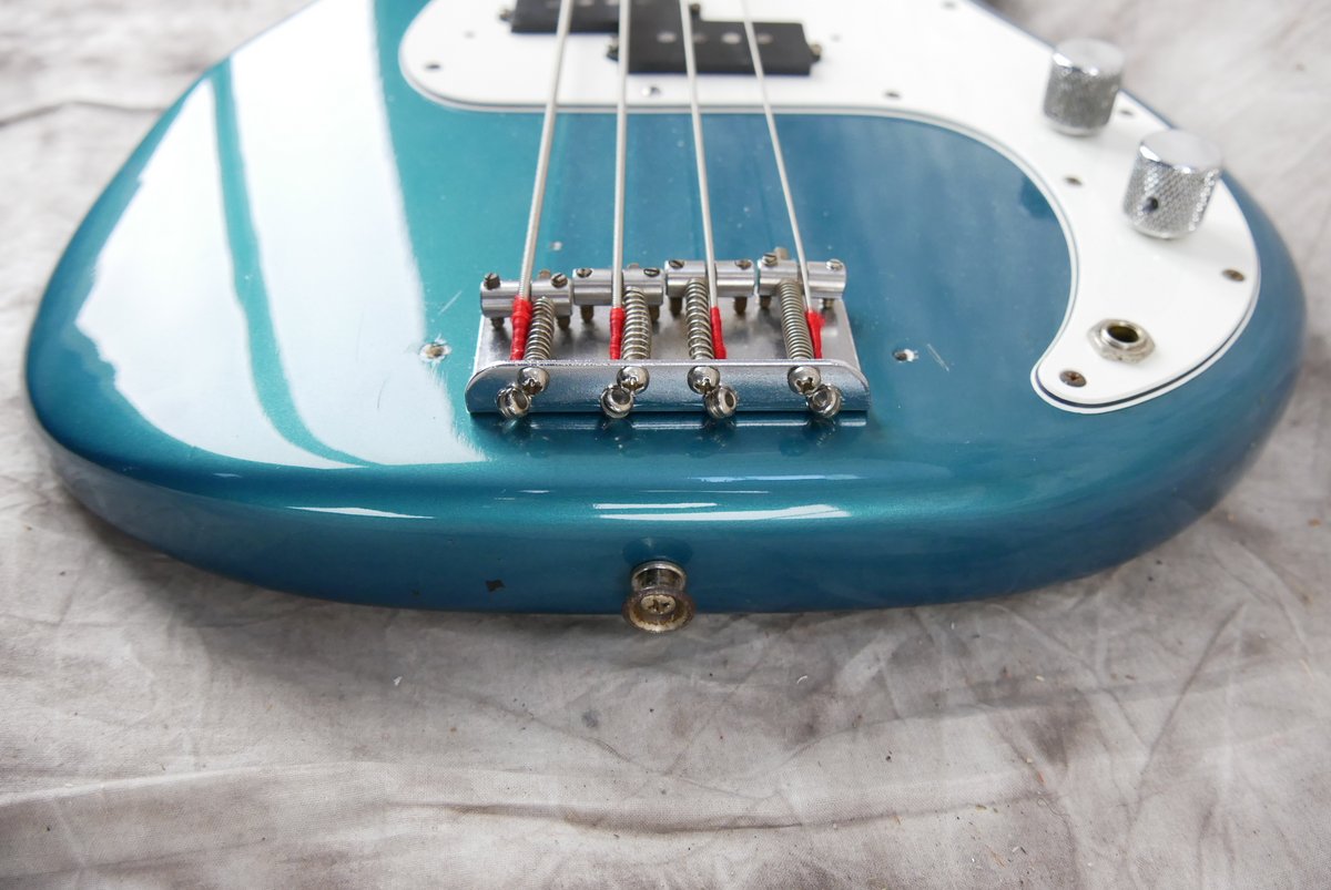 Fender-Precision-Bass-1971-oecean-turquoise-blue-014.JPG