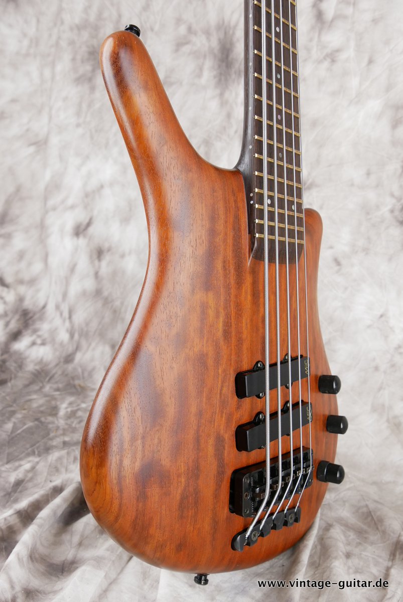Warwick-Thumb-Bass-1990-5-string-006.JPG