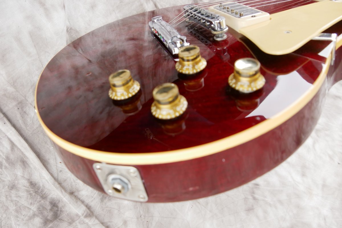 Gibson-Les-Paul-Deluxe-1977-winered-018.JPG