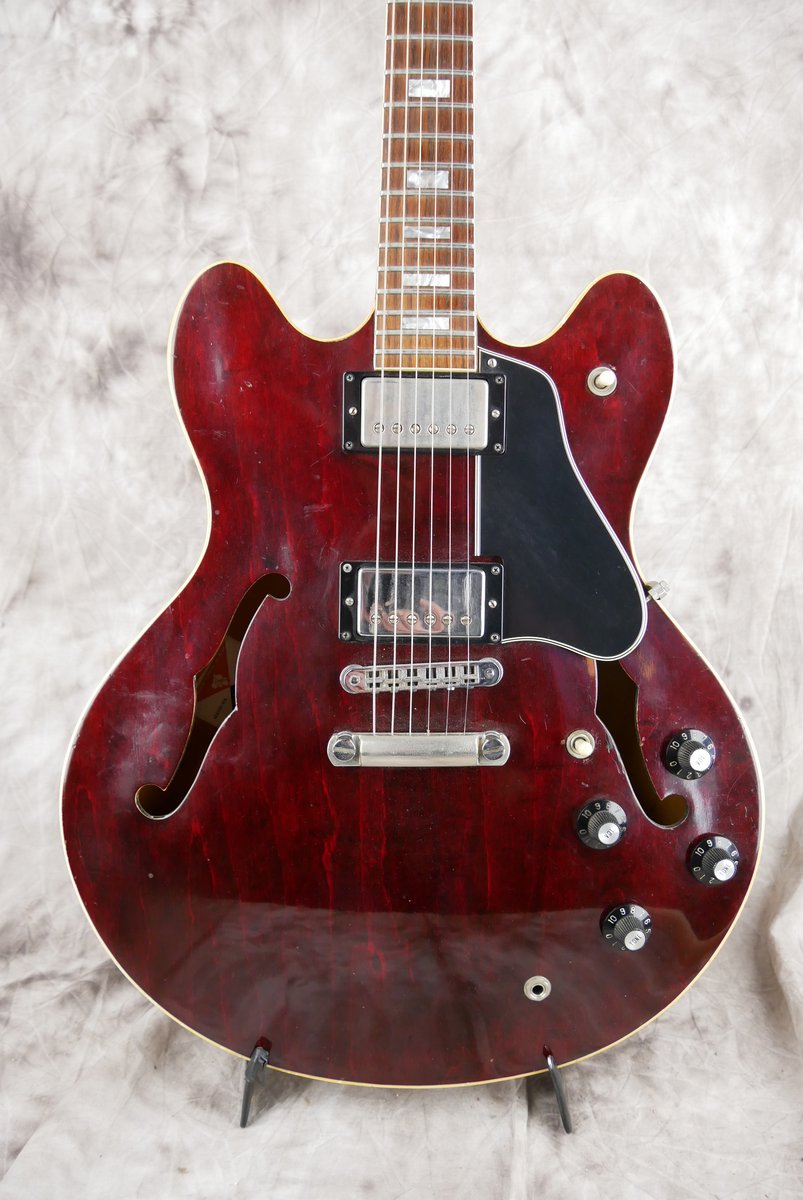 Gibson-ES-335-TD-1977-wine-red-002.JPG