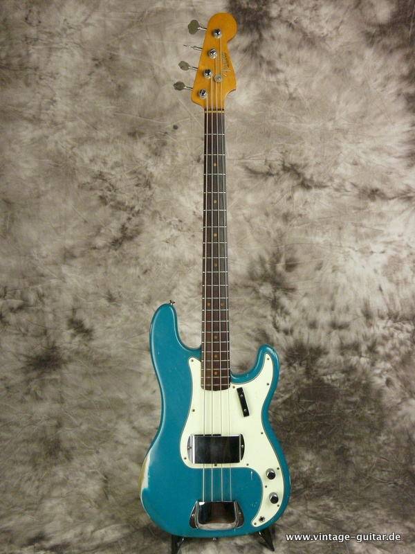 Fender_Precision_Bass_1964_blue-refinished-001.JPG