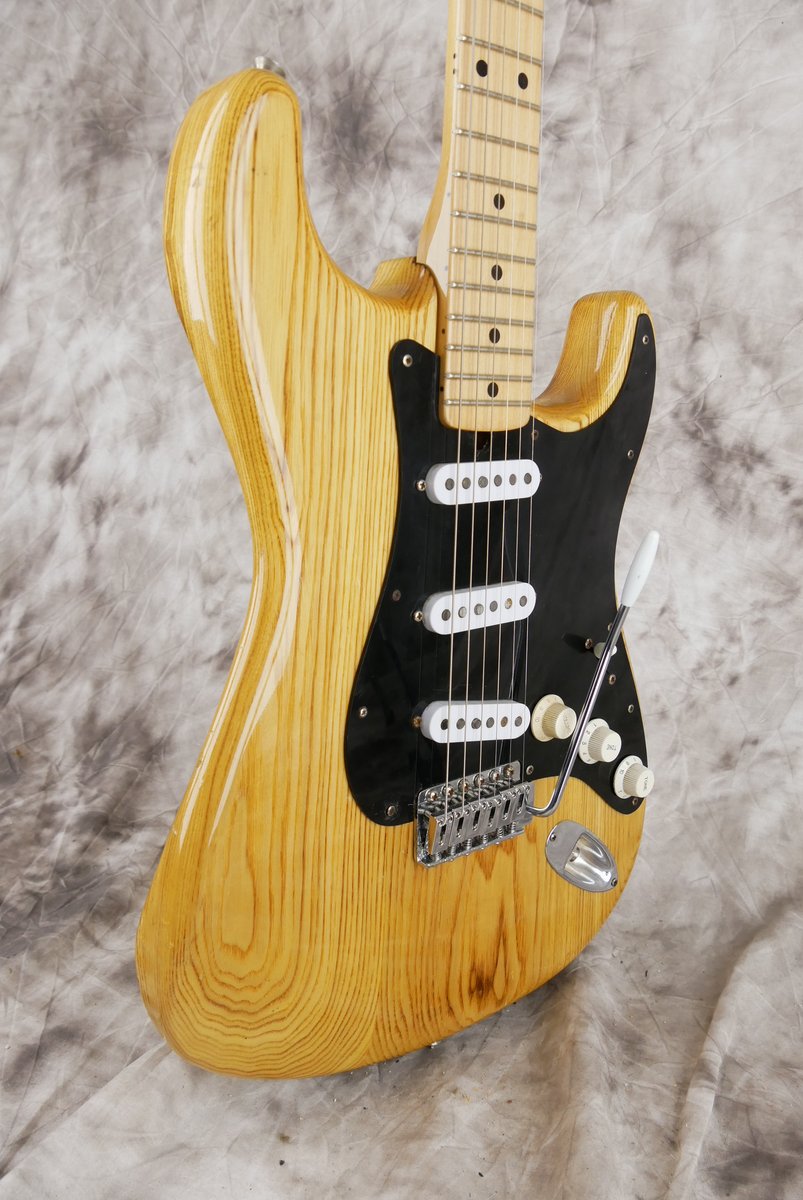 Ibanez-Model-2375-Ash-Stratocaster-Copy-1976-005.JPG
