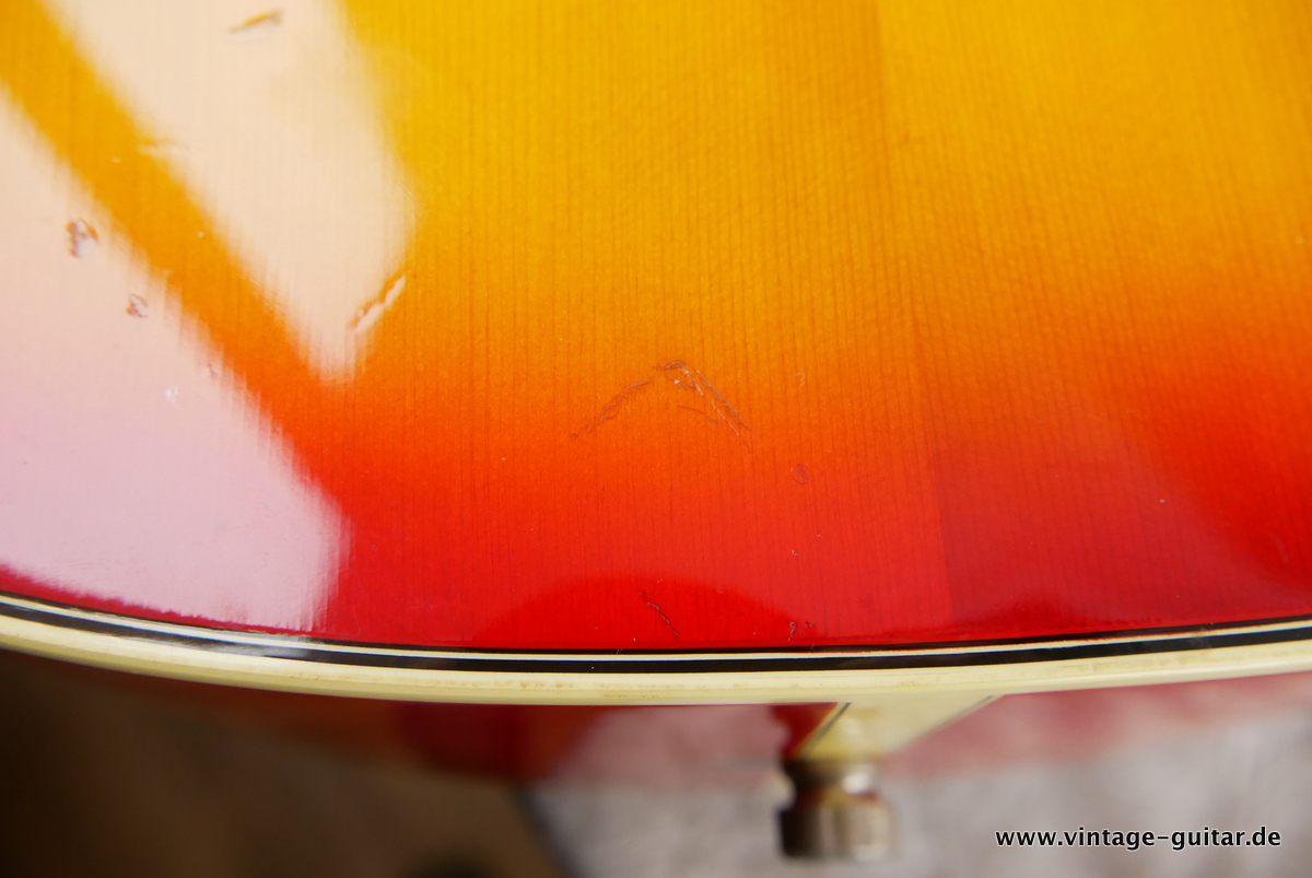 img/vintage/4089/Ibanez_2605_Artist_pickup_sunburst_1975-016.JPG