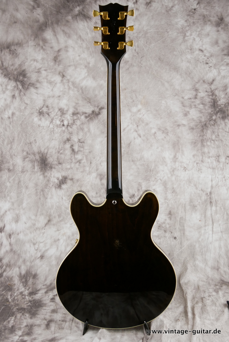Gibson_ES_355_walnut_1977-002.JPG