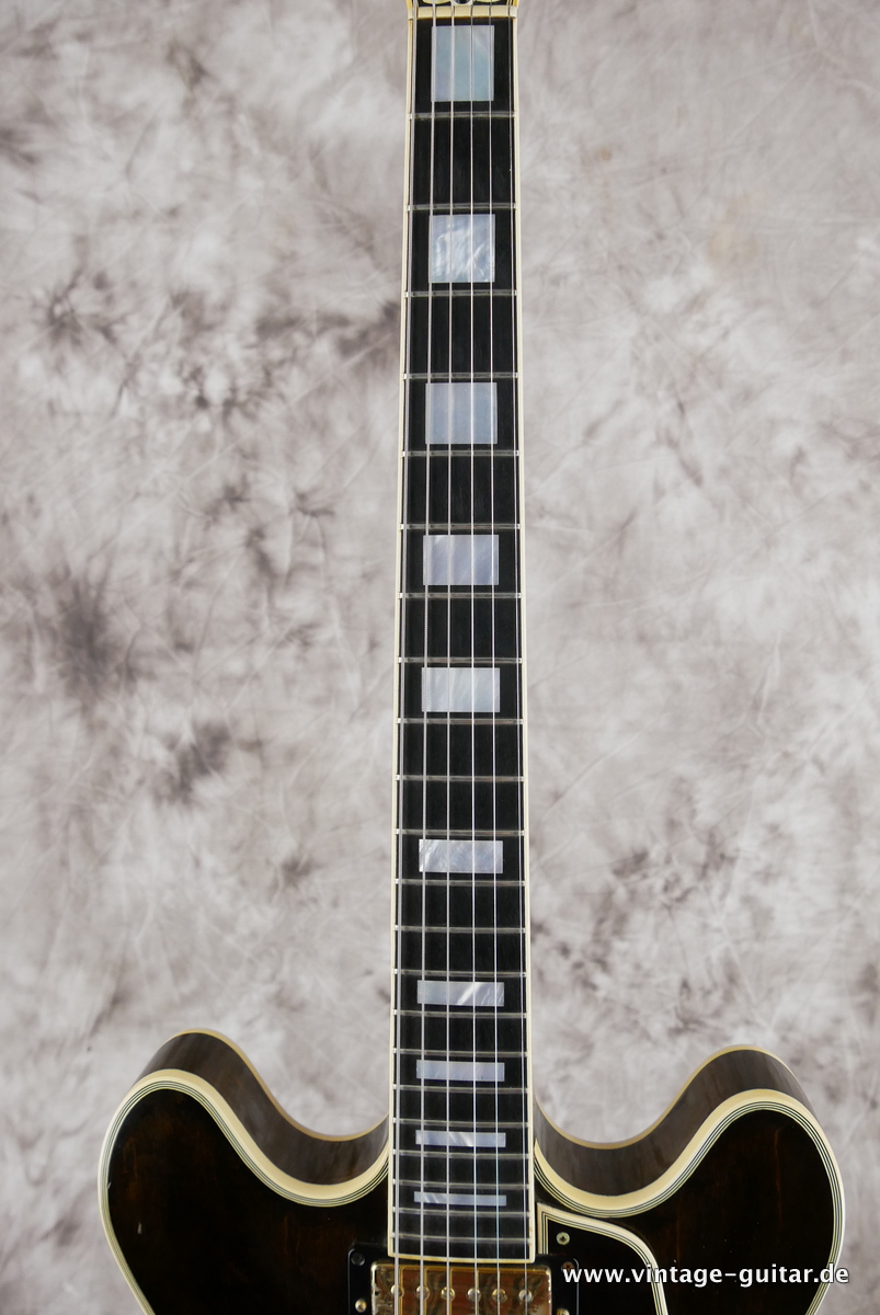 Gibson_ES_355_walnut_1977-011.JPG