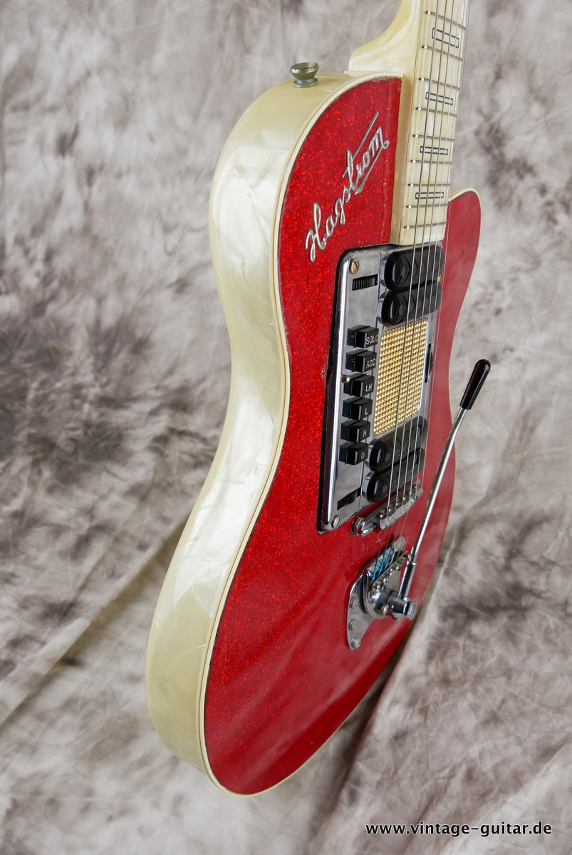 Hagstrom_P_46_red_sparkle_1959-005.JPG