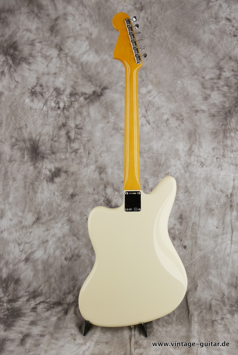 img/vintage/4100/Fender_Jaguar_Johnny_Marr_olympic_white_2019-002.jpg