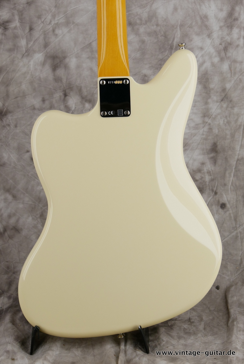 img/vintage/4100/Fender_Jaguar_Johnny_Marr_olympic_white_2019-004.JPG