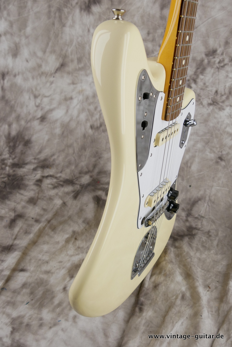 img/vintage/4100/Fender_Jaguar_Johnny_Marr_olympic_white_2019-005.JPG