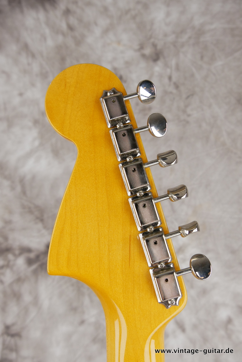 img/vintage/4100/Fender_Jaguar_Johnny_Marr_olympic_white_2019-010.JPG