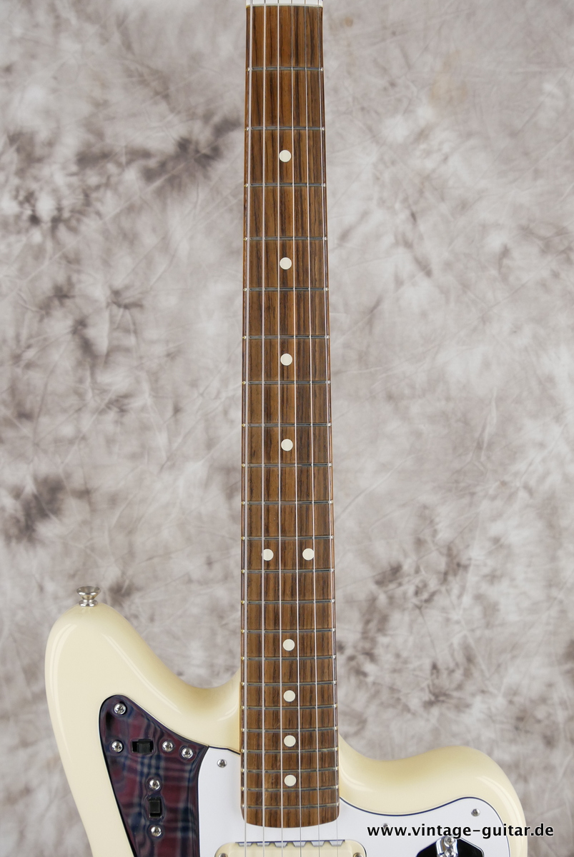 img/vintage/4100/Fender_Jaguar_Johnny_Marr_olympic_white_2019-011.JPG