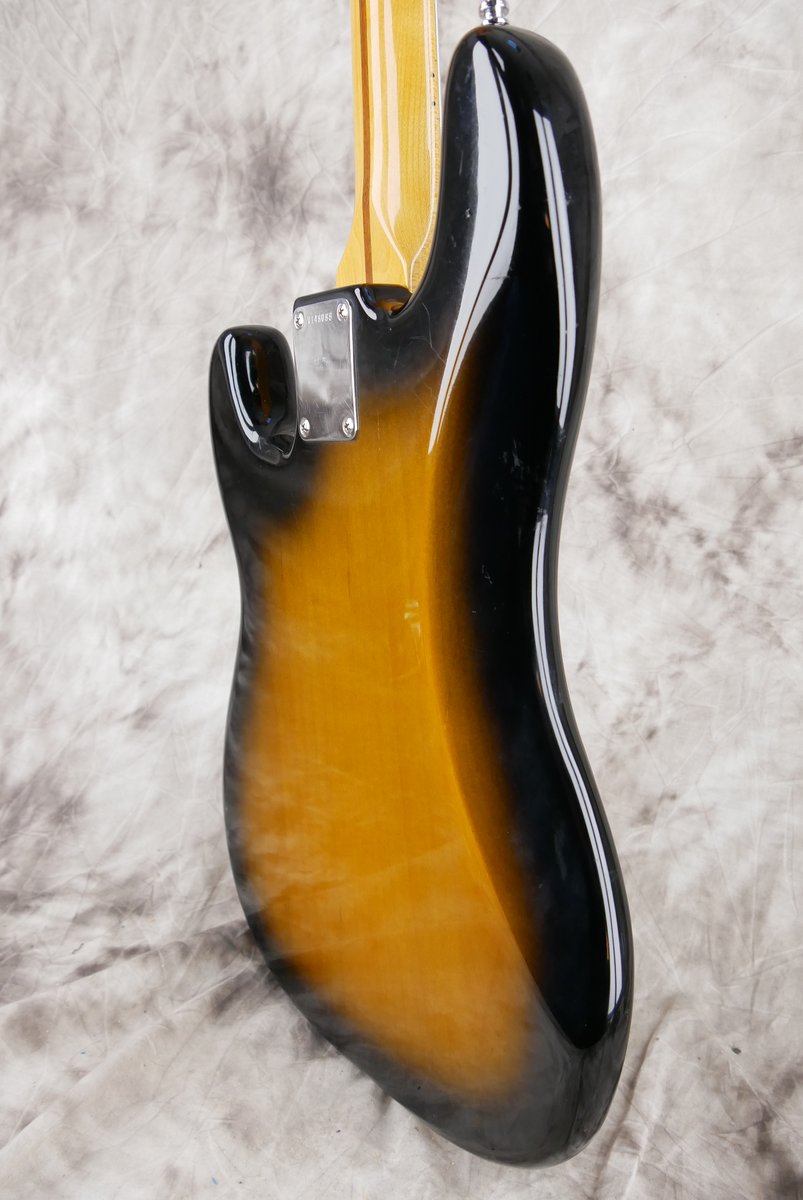 Fender-Precision-Bass-1957-Reissue-AVRI-2009-007.JPG