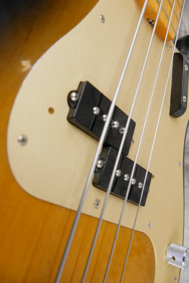 Fender-Precision-Bass-1957-Reissue-AVRI-2009-017.JPG