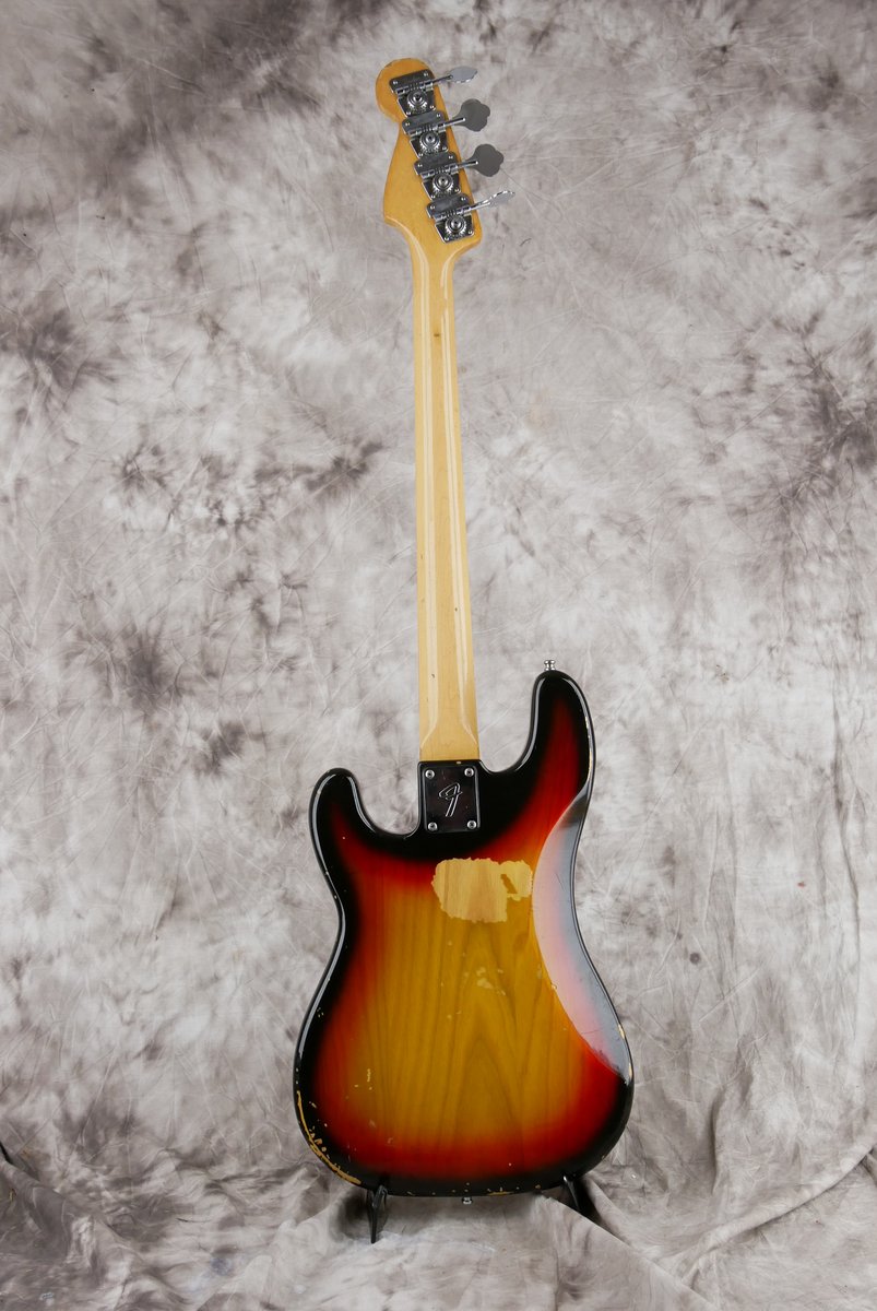 Fender-Precision-Bass-1978-Lake-003.JPG