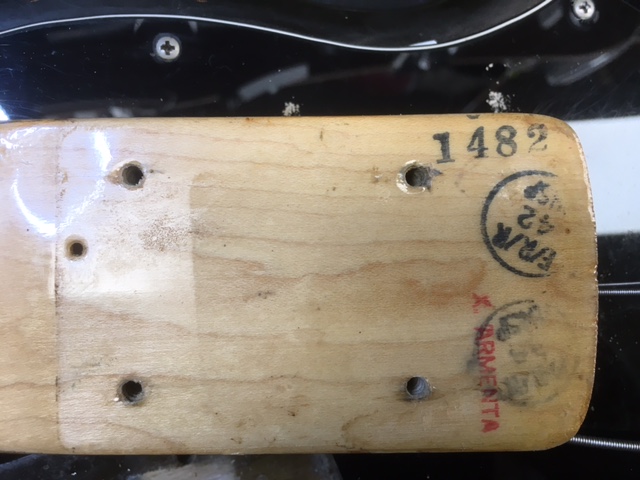 Fender-Precision-Bass-1978-Lake-024.JPG