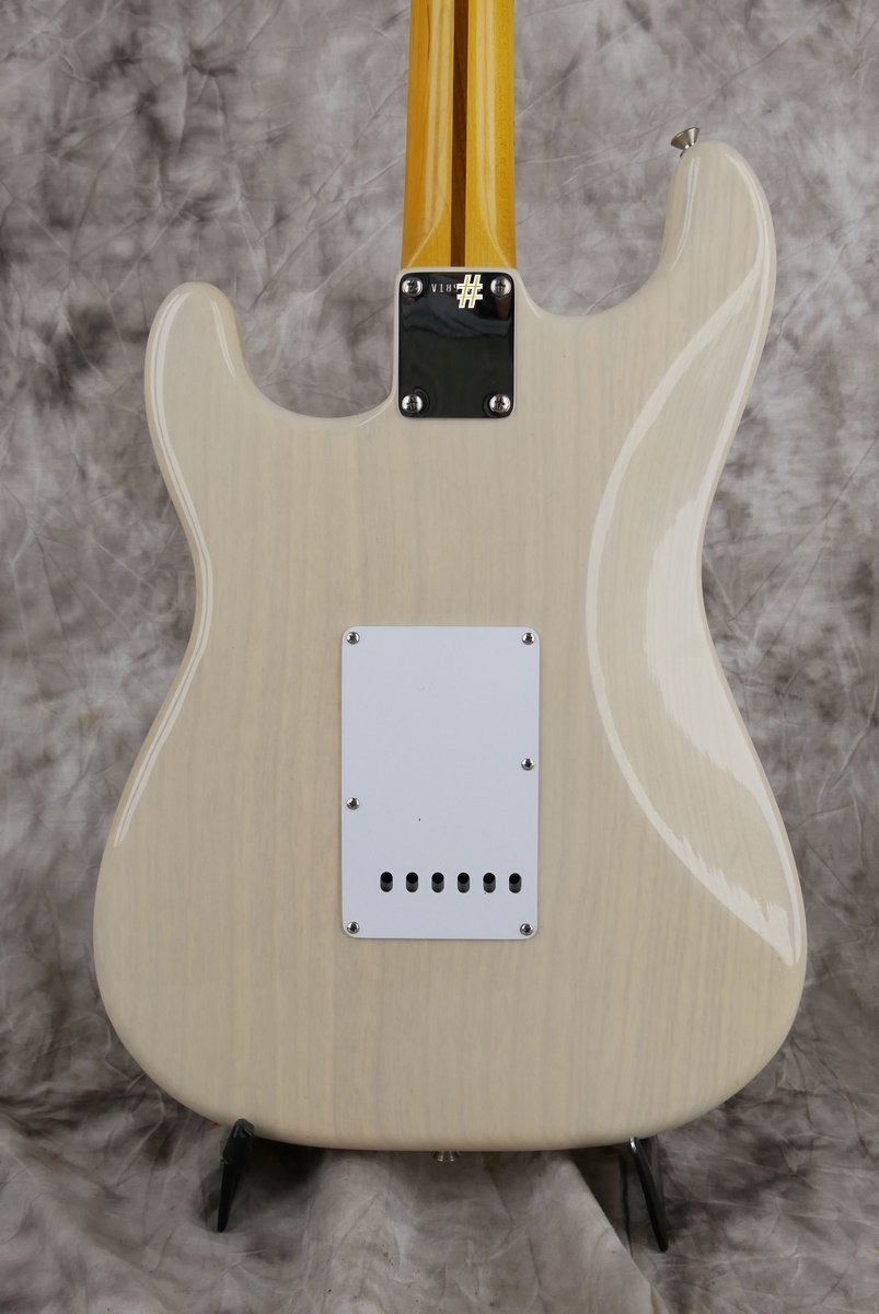 Fender-Stratocaster-57-Reissue-AVRI-2008-blonde-004.JPG