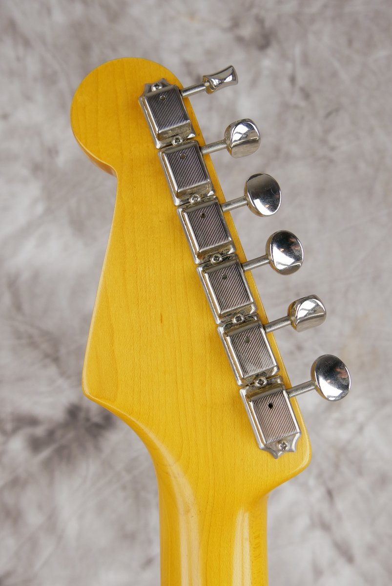 Fender-Stratocaster-57-Reissue-AVRI-2008-blonde-010.JPG
