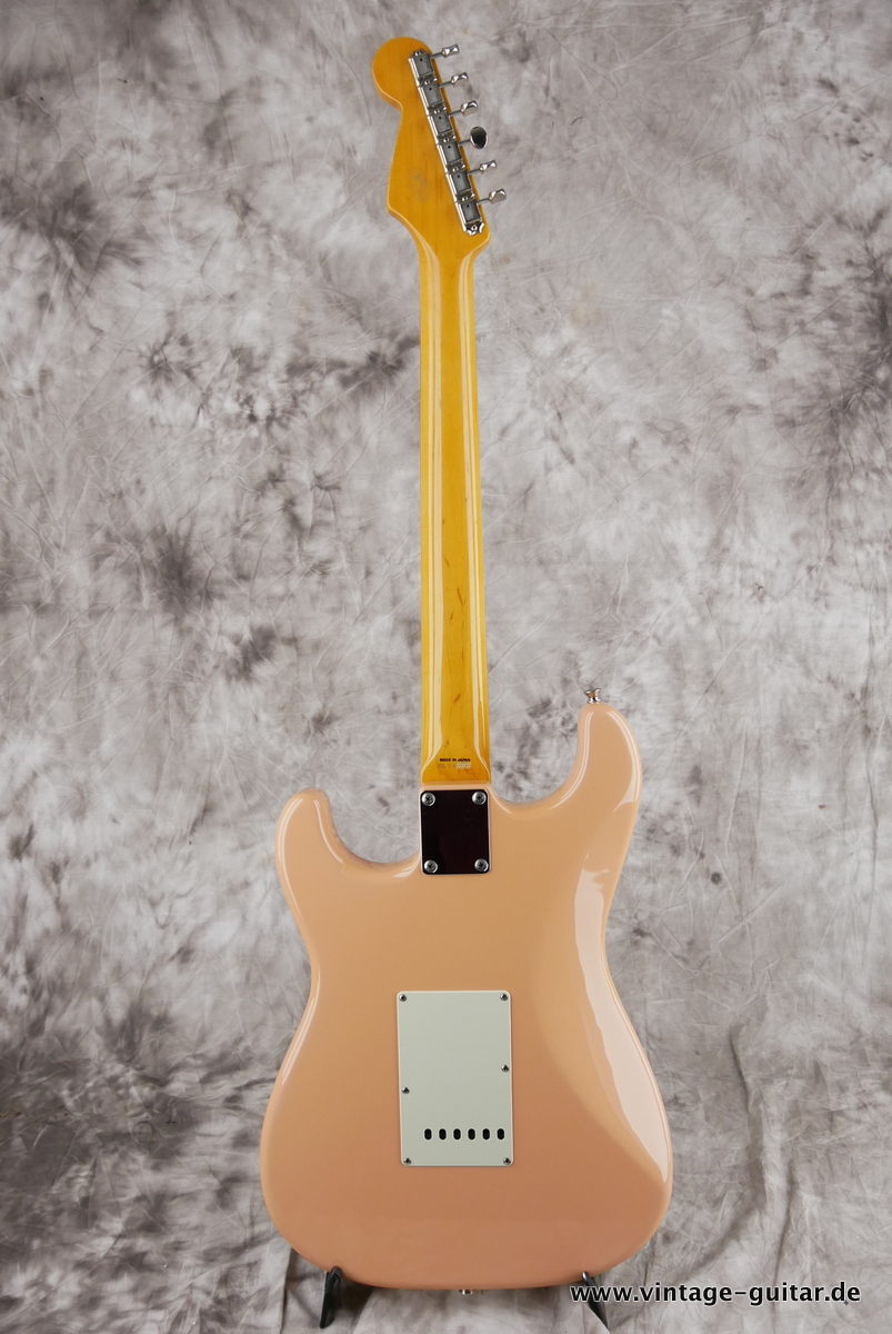 Fender_Stratocaster_custom_limited_Japan_flamingo_pink_1994-002.JPG
