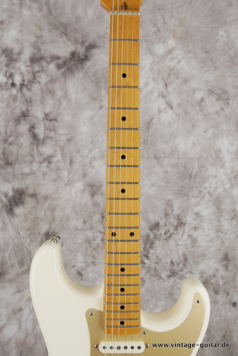 Fender_Stratocaster_Mexico_Europe_vintage_player_50s_olympic_white_2001-009.JPG
