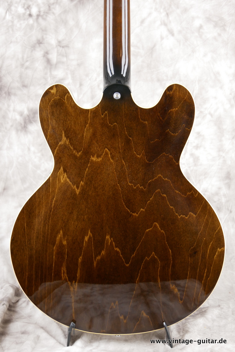 img/vintage/4140/Gibson_ES_335_70s_limited_edition_walnut_2017-004.JPG