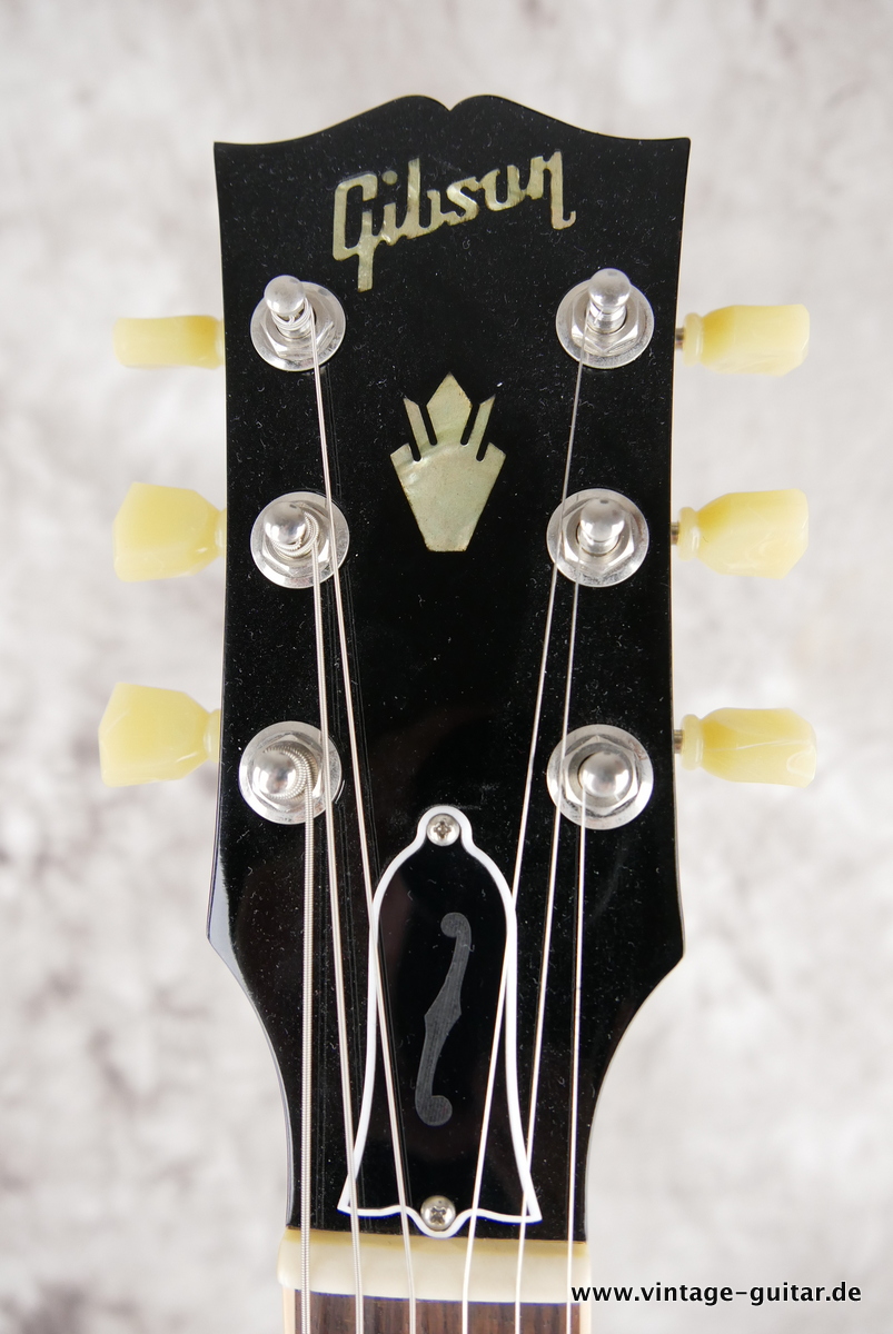 img/vintage/4140/Gibson_ES_335_70s_limited_edition_walnut_2017-009.JPG