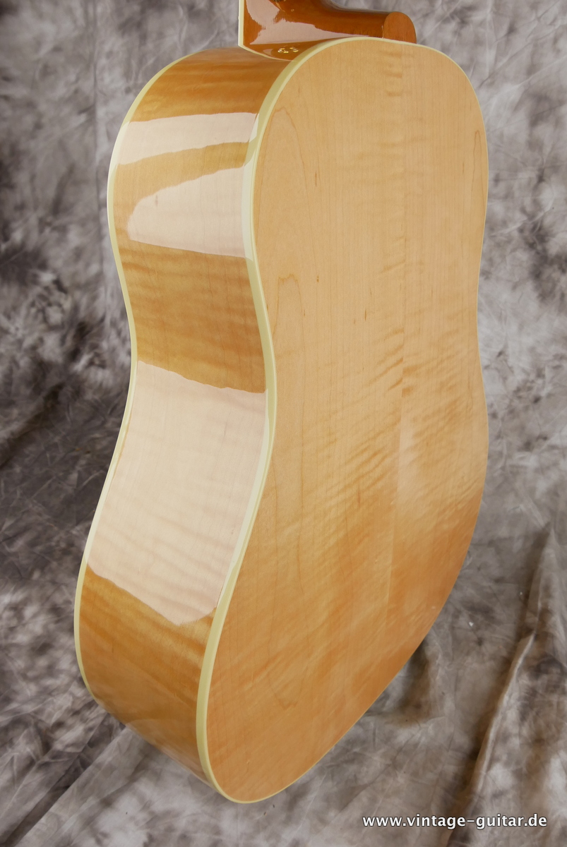img/vintage/4141/Gibson_Adanced_Jumbo_Deluxe_maple_limited_edition_2016-007.JPG