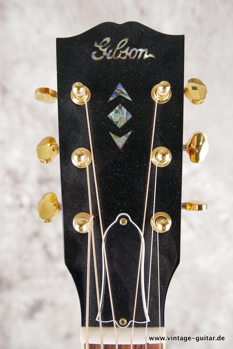 img/vintage/4141/Gibson_Adanced_Jumbo_Deluxe_maple_limited_edition_2016-009.JPG