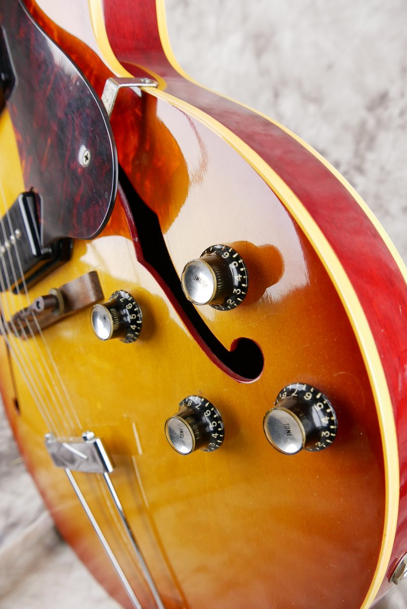 Gibson-ES-125-TCD-1961-017.JPG