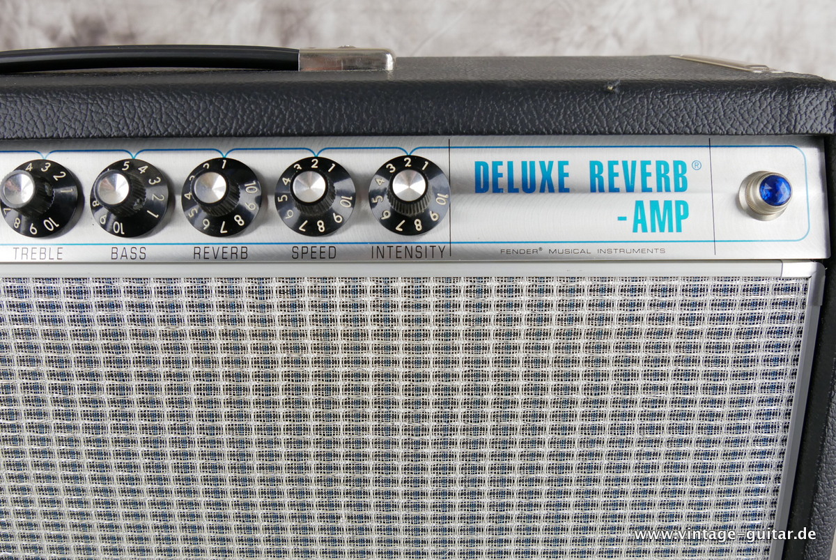 Fender_68_Custom_Deluxe_Reverb_black_2015-006.JPG