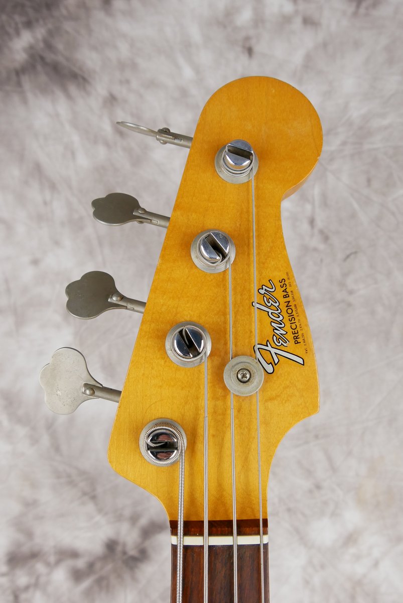 Fender-Precision-Bass-1966-candy-apple-red-008.JPG