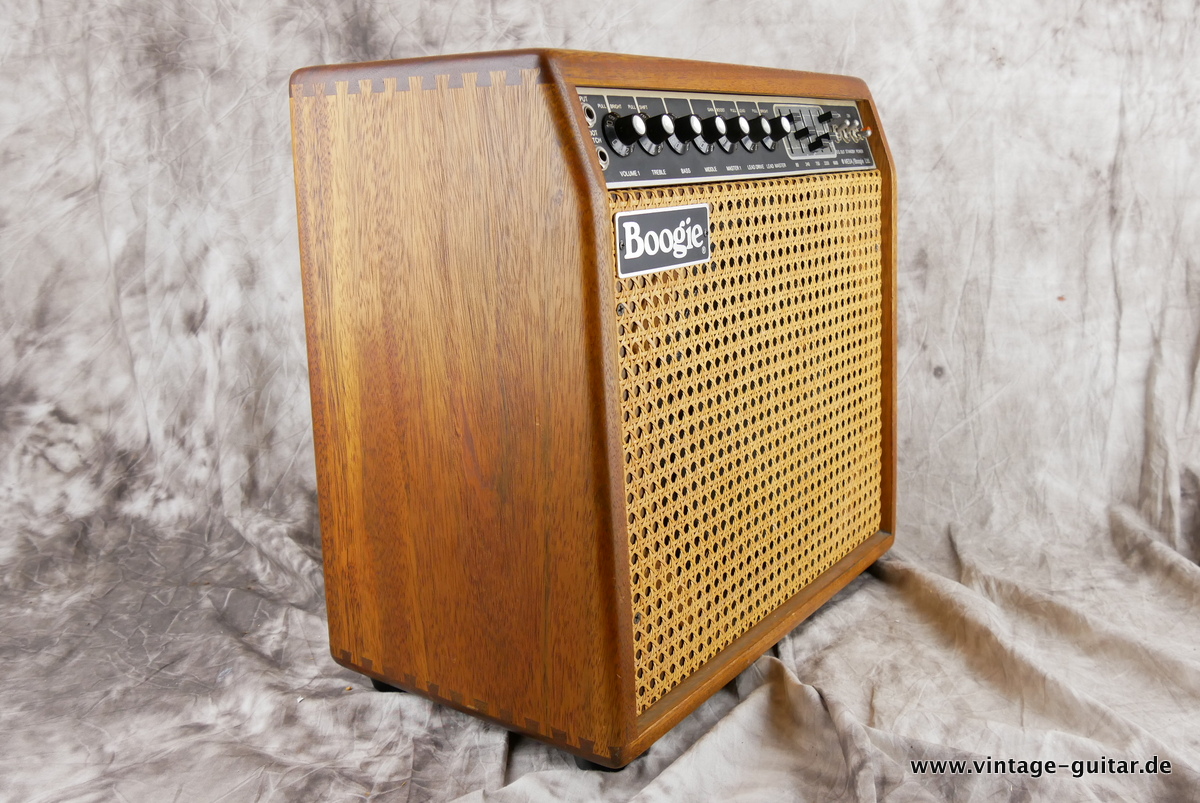 Mesa_Boogie_Mk_II_a_wood_1979-003.JPG