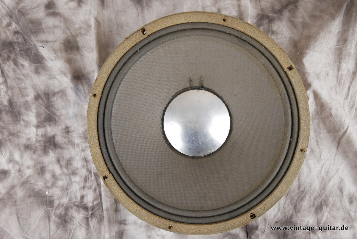 img/vintage/4163/JBL_D_120_F_fender_signature_red_1970-001.JPG
