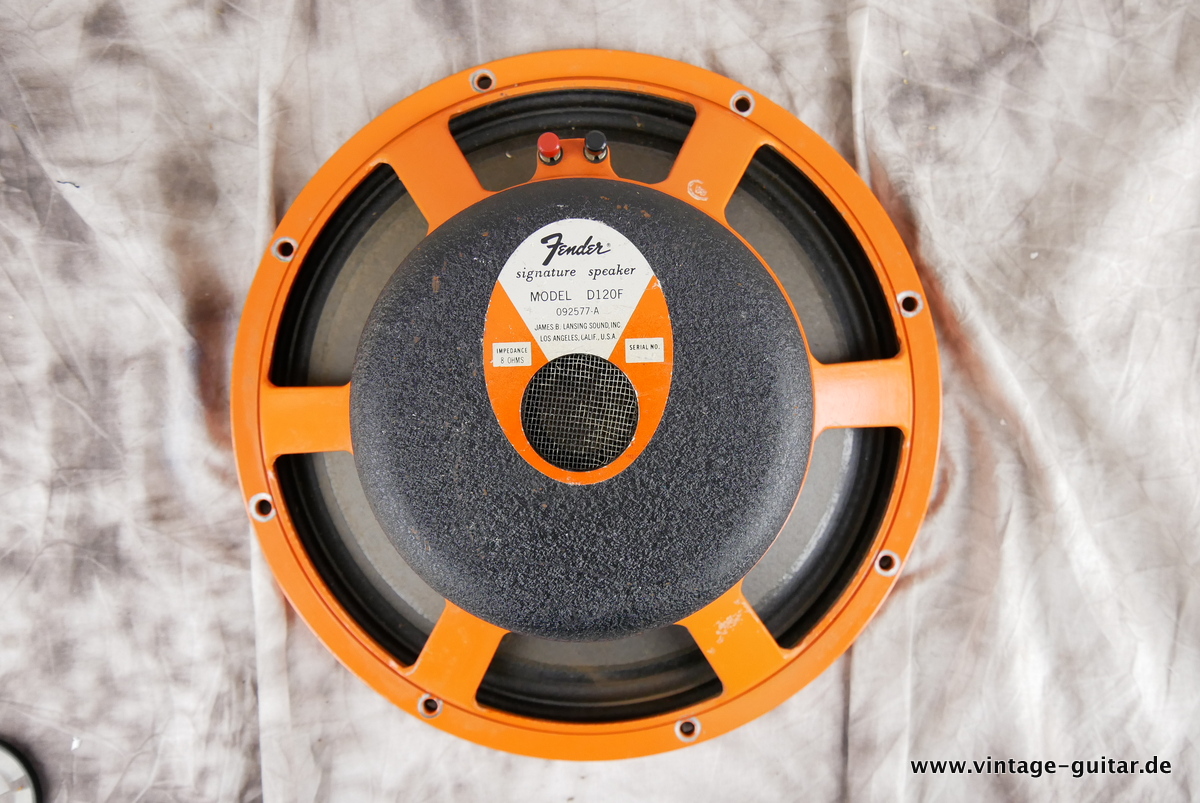 img/vintage/4164/JBL_D_120_F_Fender_signature_red_1970-002.JPG