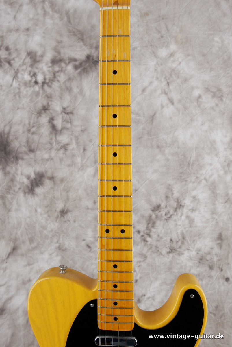 Fender_Telecaster_52_RI_butterscotch_2013-011.JPG