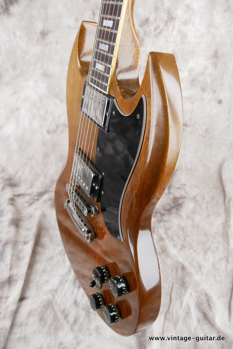 Gibson_SG_Std_walnut_1981-006.JPG