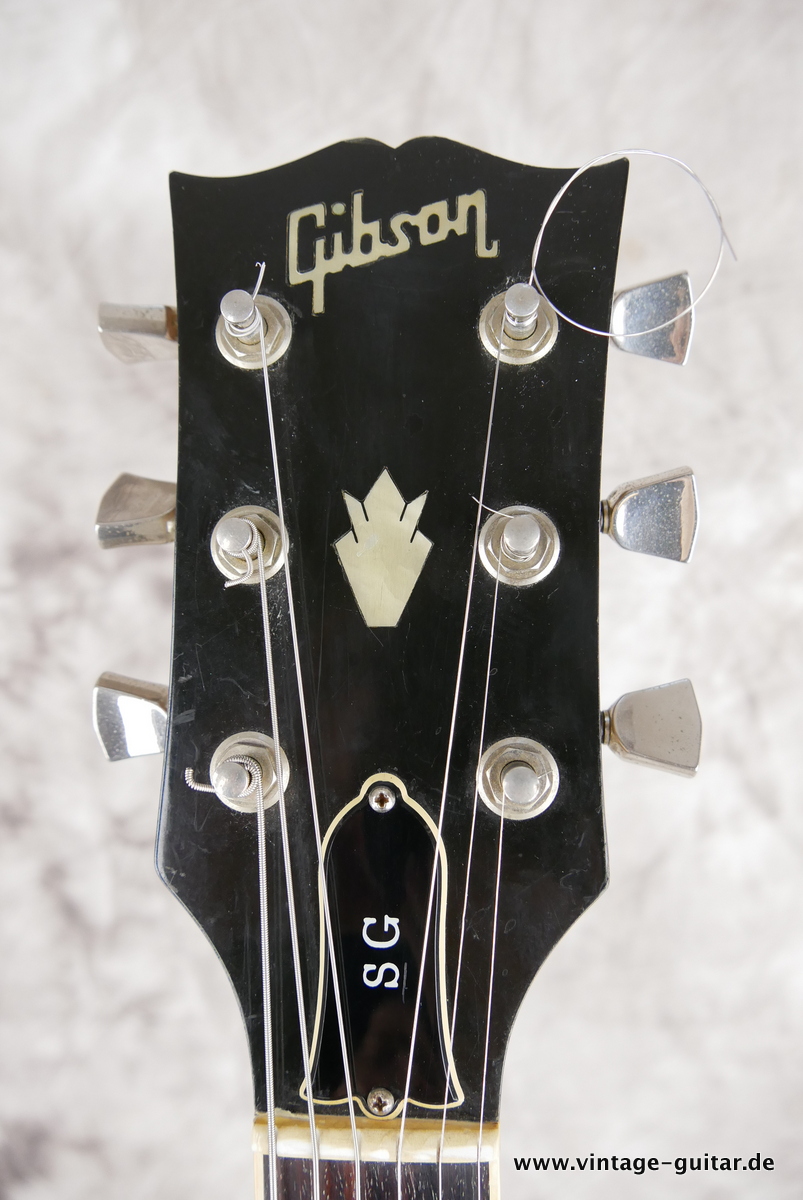 Gibson_SG_Std_walnut_1981-009.JPG