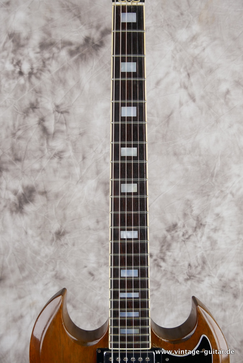 Gibson_SG_Std_walnut_1981-011.JPG
