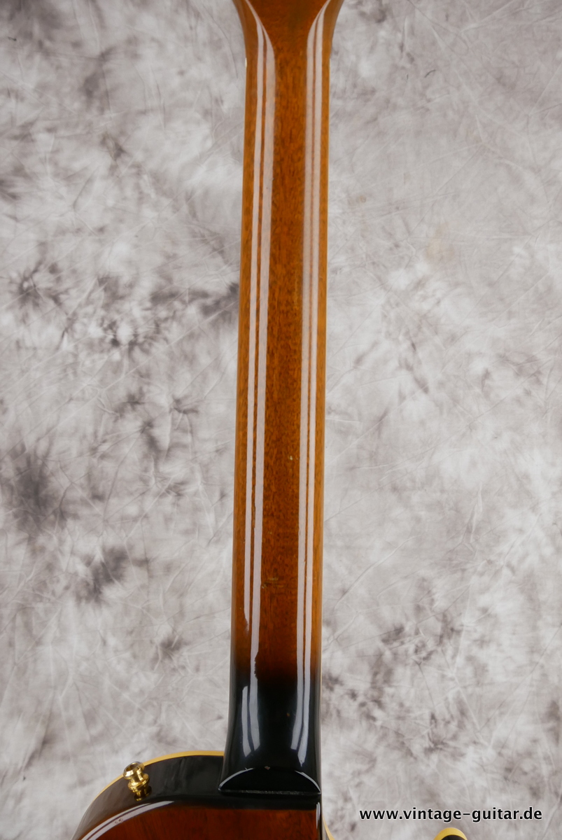 img/vintage/4182/Gibson_Les_Paul_Standard_Lefthand_sunburst_1989-012.JPG