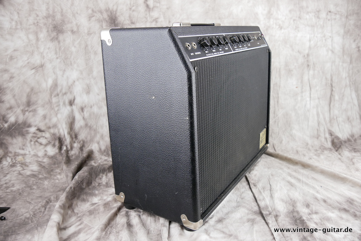 img/vintage/4186/Jim_Kelley_FACS_reverb_black_1980-003.JPG