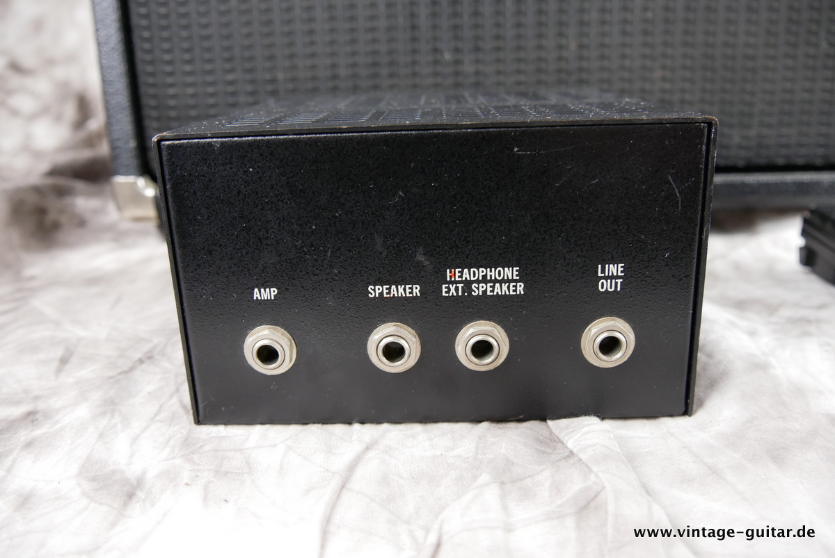 img/vintage/4186/Jim_Kelley_FACS_reverb_black_1980-012.JPG